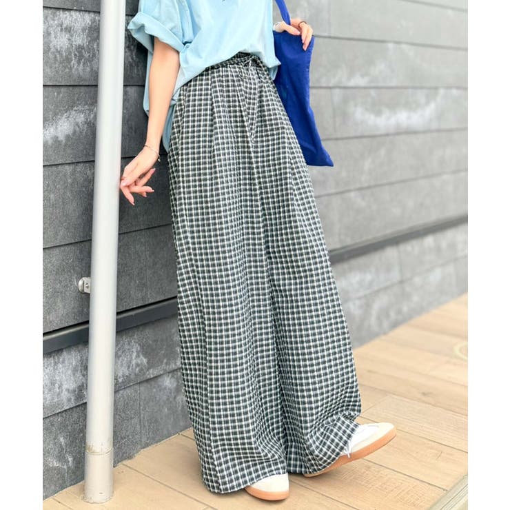 履くだけでお洒落見え。涼しげ素材で魅せる。サッカーチェックタックワイドパンツ | Classical Elf  | 詳細画像24 