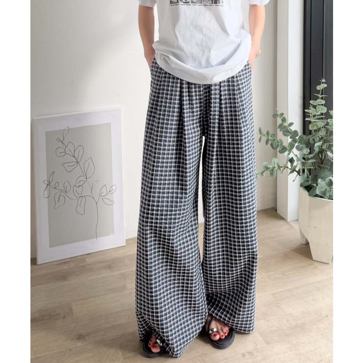 履くだけでお洒落見え。涼しげ素材で魅せる。サッカーチェックタックワイドパンツ | Classical Elf  | 詳細画像34 