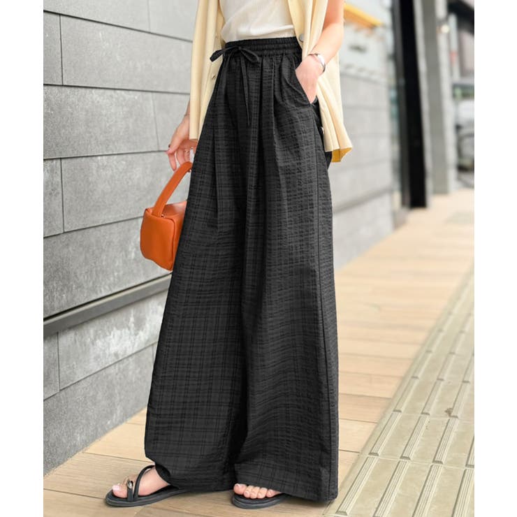 履くだけでお洒落見え。涼しげ素材で魅せる。サッカーチェックタックワイドパンツ | Classical Elf  | 詳細画像5 