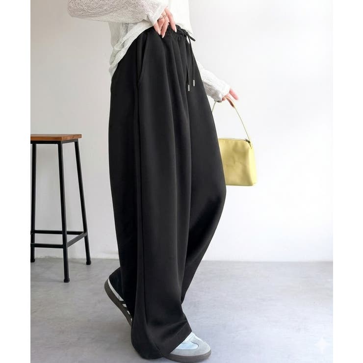 きれいめに穿ける。ダンボール素材オーバーサイズ２タックイージーパンツ（ワイド） | Classical Elf  | 詳細画像1 