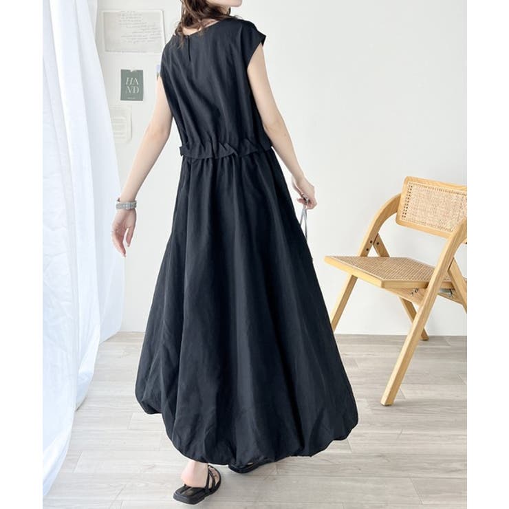 大人可愛いふんわりワンピ。ナイロンフレンチスリーブバルーンロング