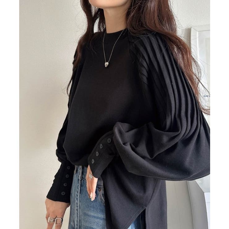 ブラック | カジュアルな中にも上品さを。綿100%袖山タックラグラン長袖Tシャツ | Classical Elf 