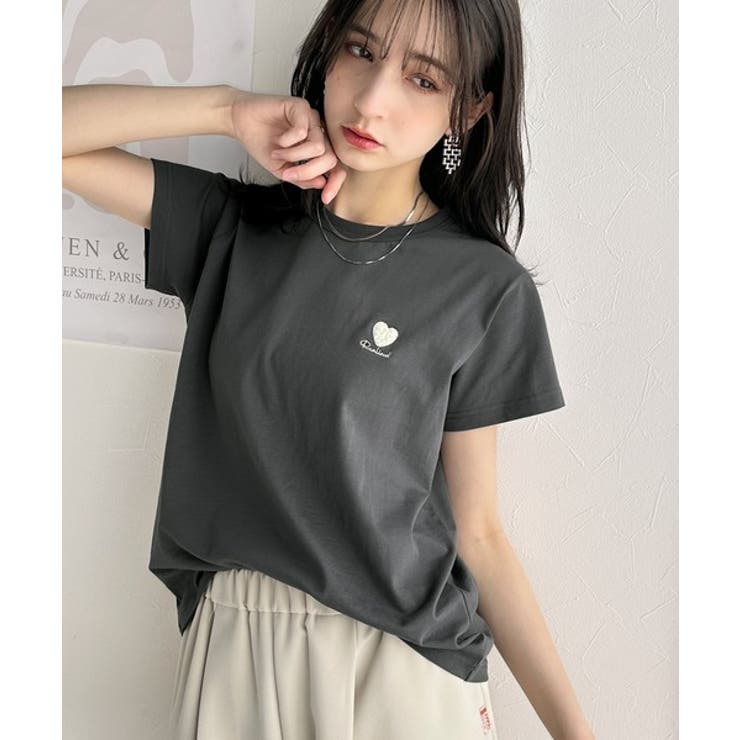 トレンドをまとう。綿100％シルケット風ハート胸サガラ刺繍Tシャツ（半袖） | Classical Elf  | 詳細画像7 