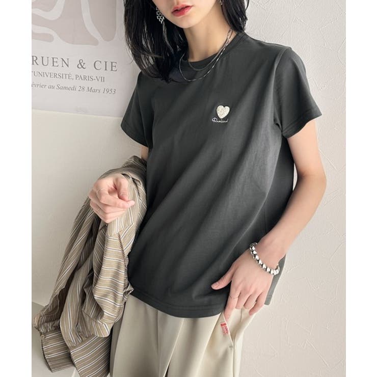 トレンドをまとう。綿100％シルケット風ハート胸サガラ刺繍Tシャツ（半袖） | Classical Elf  | 詳細画像9 