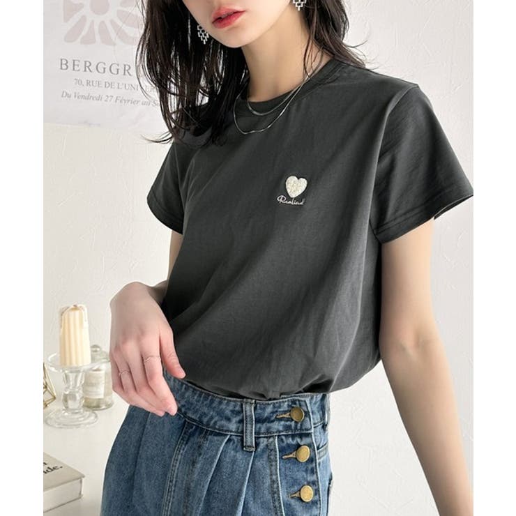 トレンドをまとう。綿100％シルケット風ハート胸サガラ刺繍Tシャツ（半袖） | Classical Elf  | 詳細画像13 