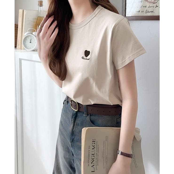 トレンドをまとう。綿100％シルケット風ハート胸サガラ刺繍Tシャツ（半袖） | Classical Elf  | 詳細画像31 