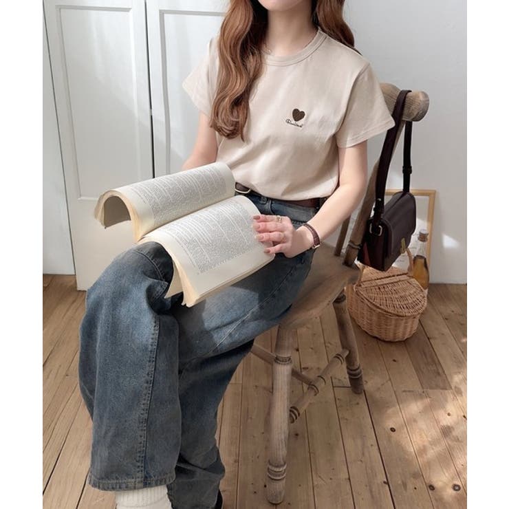 トレンドをまとう。綿100％シルケット風ハート胸サガラ刺繍Tシャツ（半袖） | Classical Elf  | 詳細画像32 