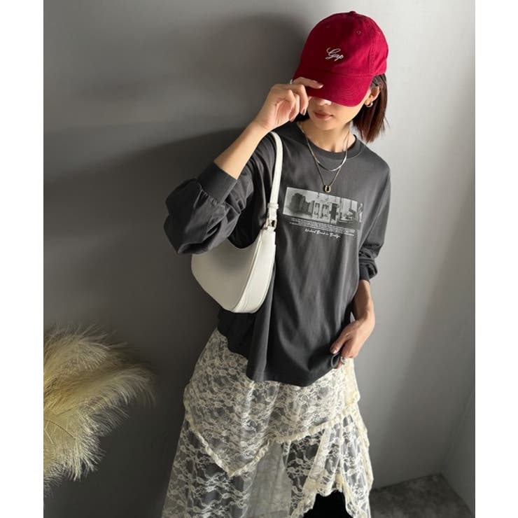 一枚でも、レイヤードでも。モードな雰囲気で魅せる綿100％モノクロフォトプリント… | Classical Elf  | 詳細画像12 