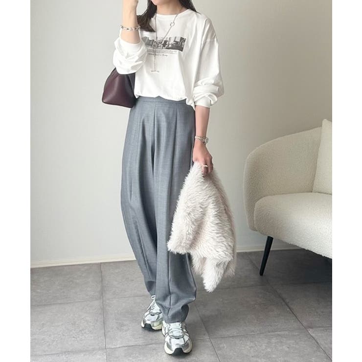 一枚でも、レイヤードでも。モードな雰囲気で魅せる綿100％モノクロフォトプリント… | Classical Elf  | 詳細画像2 