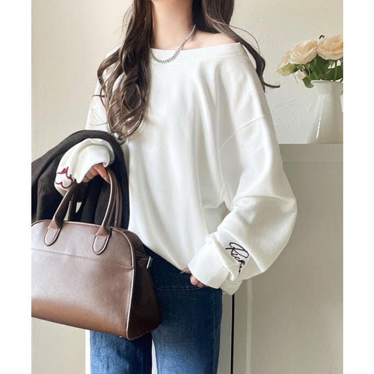 こなれた主役級の存在感♪袖ハート＆手書き風ロゴ刺繍裏毛オフショルオーバーサイズス… | Classical Elf  | 詳細画像5 