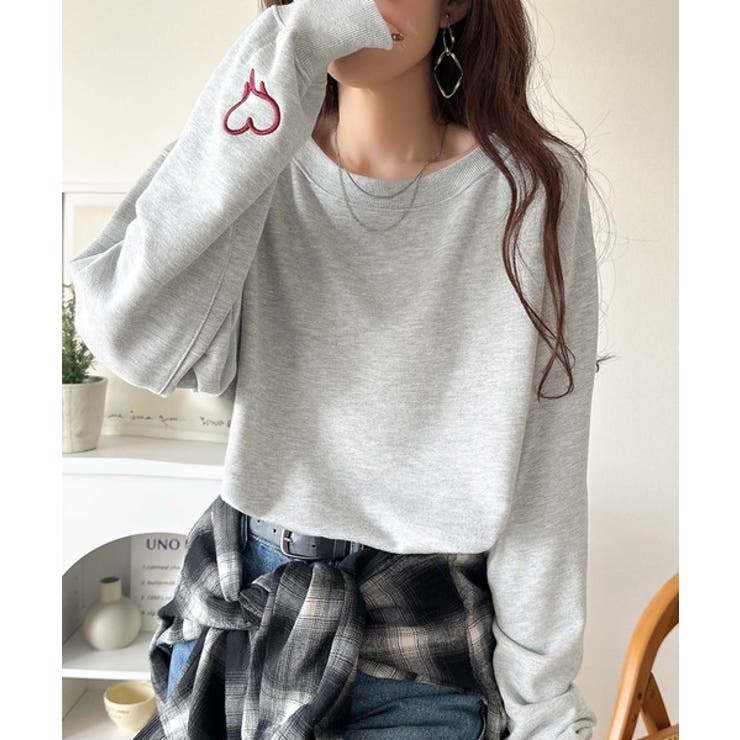 こなれた主役級の存在感♪袖ハート＆手書き風ロゴ刺繍裏毛オフショルオーバーサイズス… | Classical Elf  | 詳細画像10 