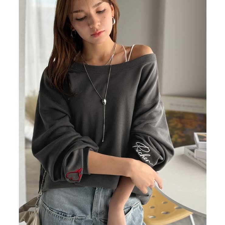 こなれた主役級の存在感♪袖ハート＆手書き風ロゴ刺繍裏毛オフショルオーバーサイズス… | Classical Elf  | 詳細画像22 