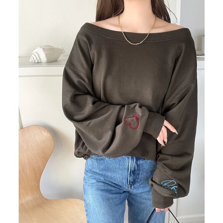 こなれた主役級の存在感♪袖ハート＆手書き風ロゴ刺繍裏毛オフショルオーバーサイズス… | Classical Elf  | 詳細画像32 