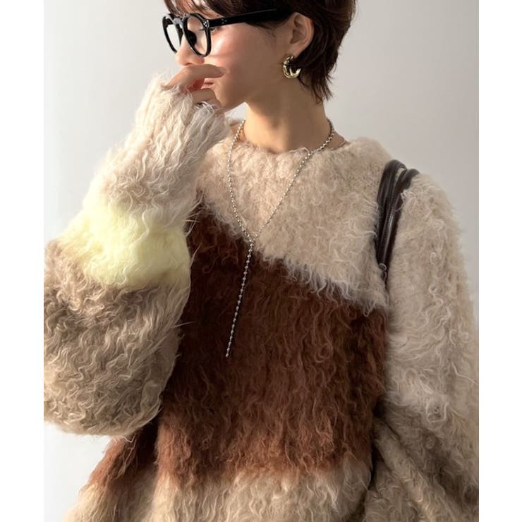 ベージュ | ゆるめのシルエットとニュアンス感が今っぽい。ふんわり♪ウェーブ柄ニット（長袖） | Classical Elf 