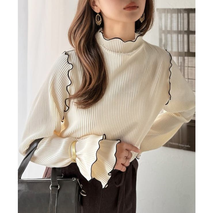 アイボリー | 袖のニュアンスで魅せる♪前後2way袖フリル配色メロウプリーツトップス（長袖） | Classical Elf 