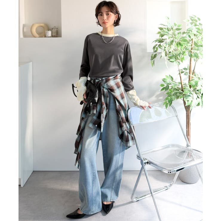 レイヤード見えで仕上げる、きれいめモード。指穴（サムホール）付き袖配色切り替えテ… | Classical Elf  | 詳細画像25 