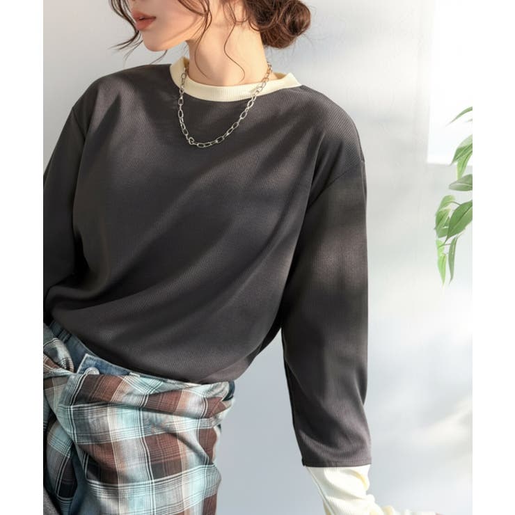 レイヤード見えで仕上げる、きれいめモード。指穴（サムホール）付き袖配色切り替えテ… | Classical Elf  | 詳細画像27 