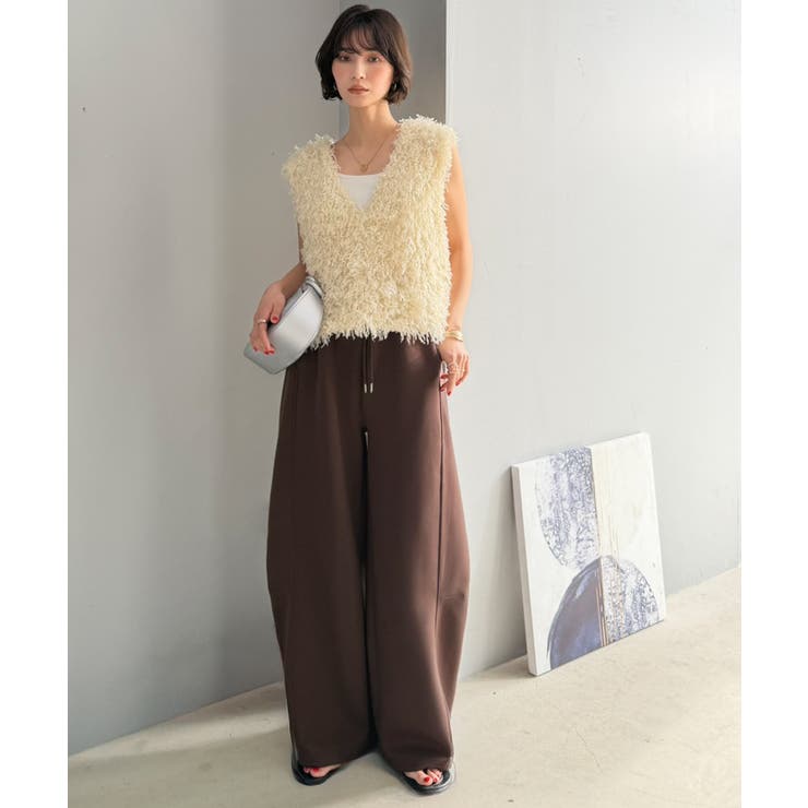 頑張らないのに、こなれ見え。ダンボール素材カーブスウェットパンツ | Classical Elf  | 詳細画像18 