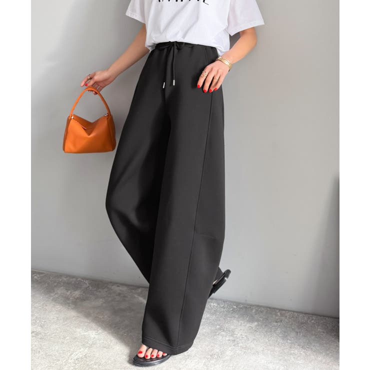 頑張らないのに、こなれ見え。ダンボール素材カーブスウェットパンツ | Classical Elf  | 詳細画像5 