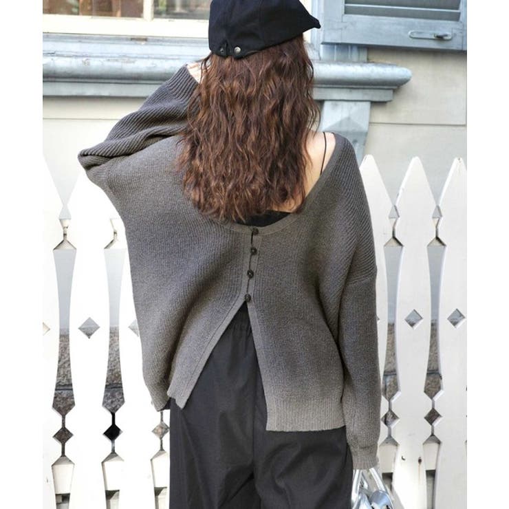 ヘルシーな肌見せで上品さを演出♪2way仕様の万能深Uニットカーディガン | Classical Elf  | 詳細画像36 