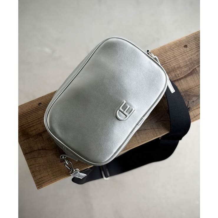 気取らないのに、おしゃれ見え。エンボスショルダーバッグ | Classical Elf  | 詳細画像25 