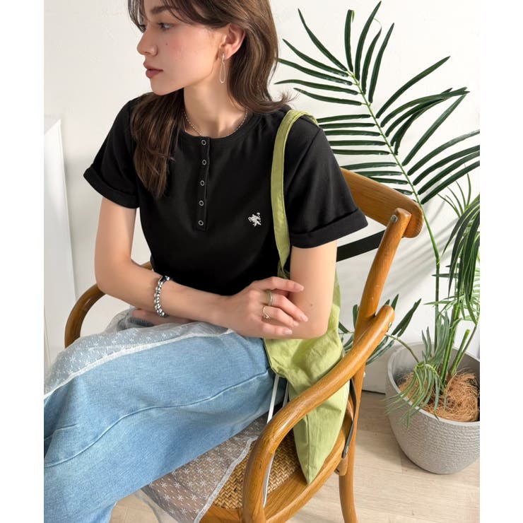 すっきり華奢魅せ。袖ロールアップ胸刺繍入りヘンリーネックリブTシャツ (半袖) | Classical Elf  | 詳細画像11 