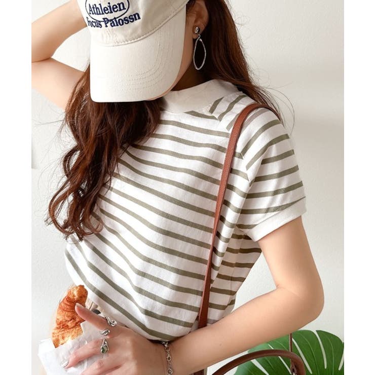 グレージュボーダー | 綿100%の着心地、大人のモックネックラグランTシャツ | Classical Elf 