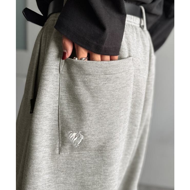 「まるでスラックス！」ベルトループ付き2タックカーブシルエットスウェットパンツ | Classical Elf Men | 詳細画像17 