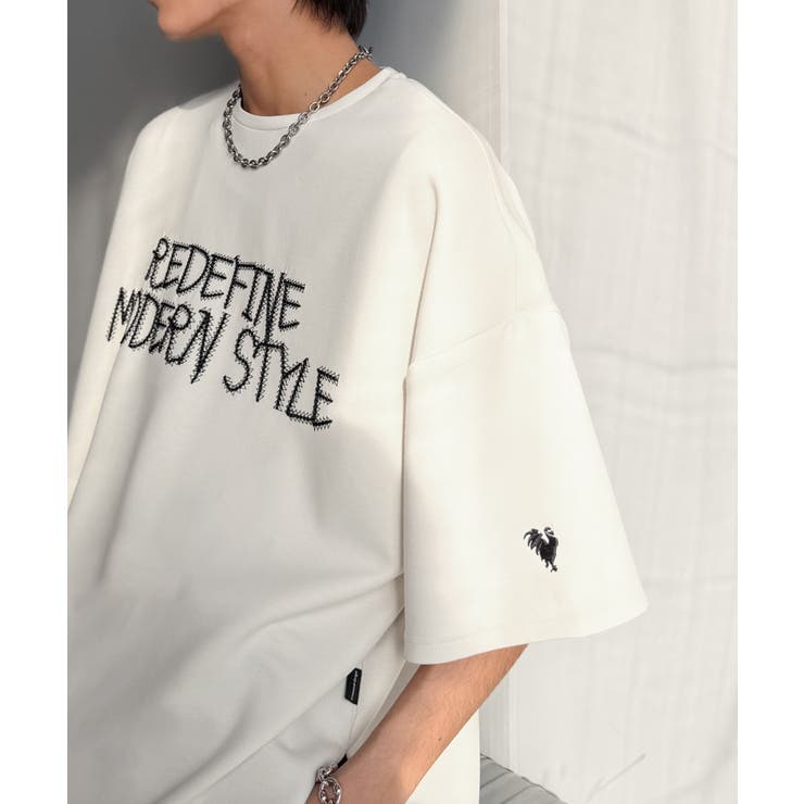 刺繍もシルエットもまるで3Dな主役級アイテム！立体刺繍ドレープダンボールTシャツ… | Classical Elf Men | 詳細画像2 