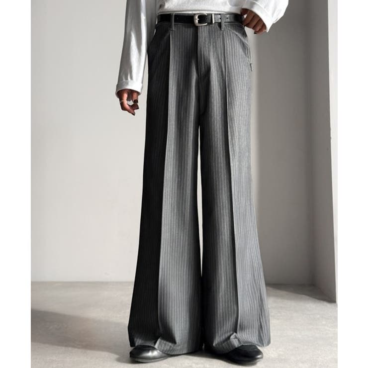 チャコール | 「美しい落ち感。」 ワンタックセンタープレスフレアスラックス One | Classical Elf Men