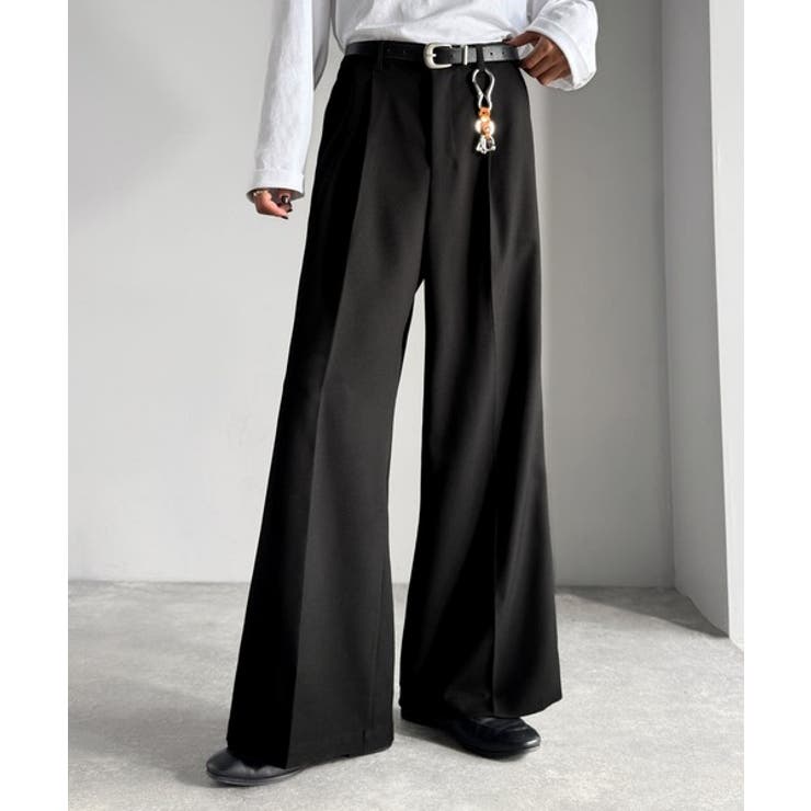 「美しい落ち感。」 ワンタックセンタープレスフレアスラックス One | Classical Elf Men | 詳細画像1 