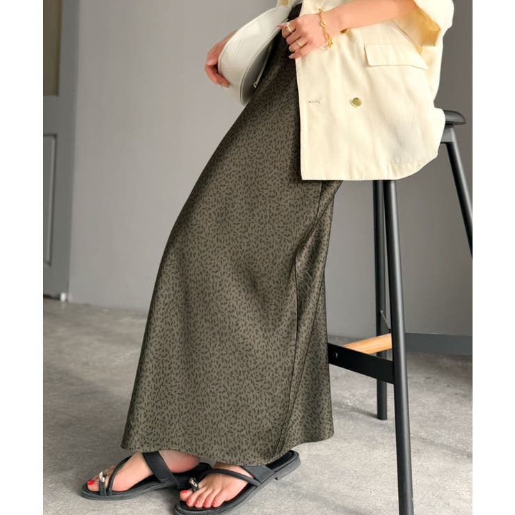 【Classical Evon】上品な落ち感で魅せる、サテンの美しさ。ウエストギ… | Classical Elf  | 詳細画像16 