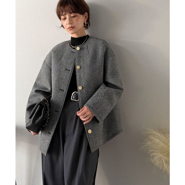 端正な佇まいが導く上品スタイル。ツイードボンディング金釦ノーカラージャケット | Classical Elf  | 詳細画像14 