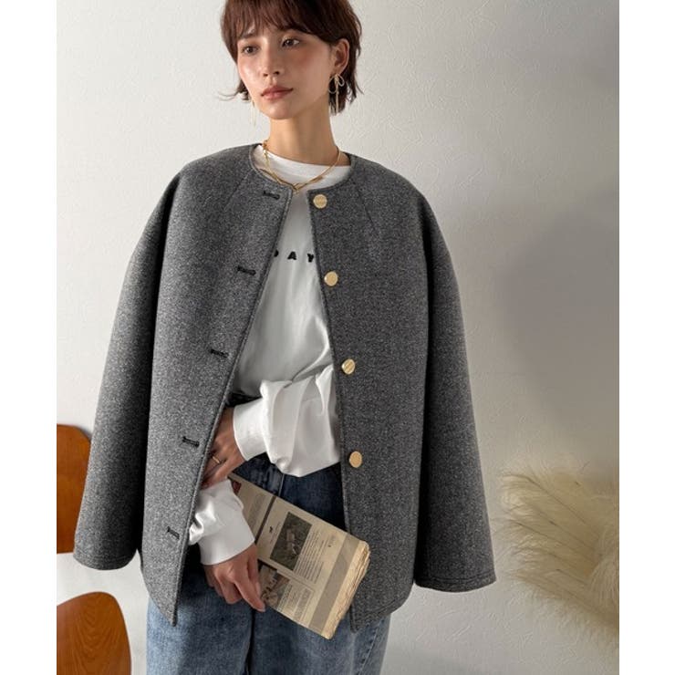 端正な佇まいが導く上品スタイル。ツイードボンディング金釦ノーカラージャケット | Classical Elf  | 詳細画像23 