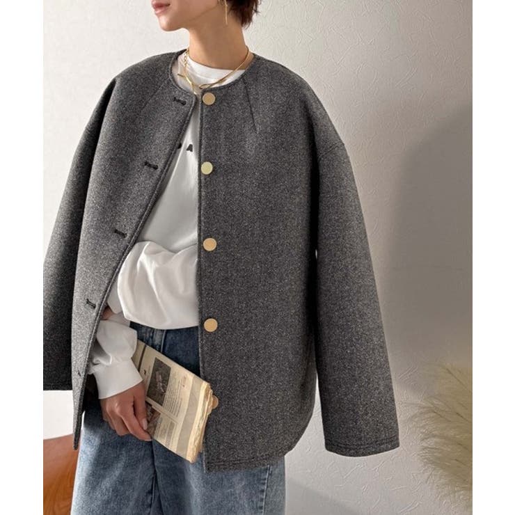 端正な佇まいが導く上品スタイル。ツイードボンディング金釦ノーカラージャケット | Classical Elf  | 詳細画像24 