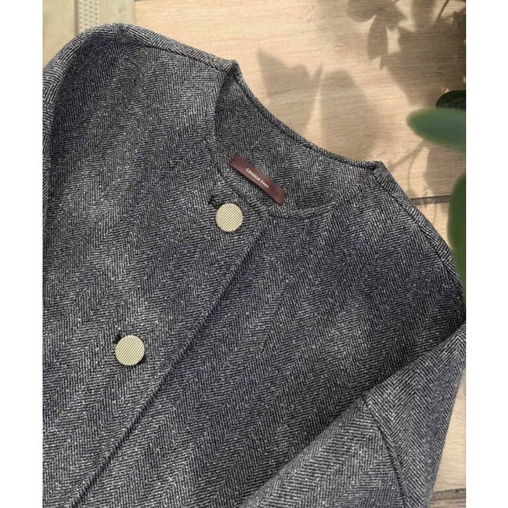 端正な佇まいが導く上品スタイル。ツイードボンディング金釦ノーカラージャケット | Classical Elf  | 詳細画像26 