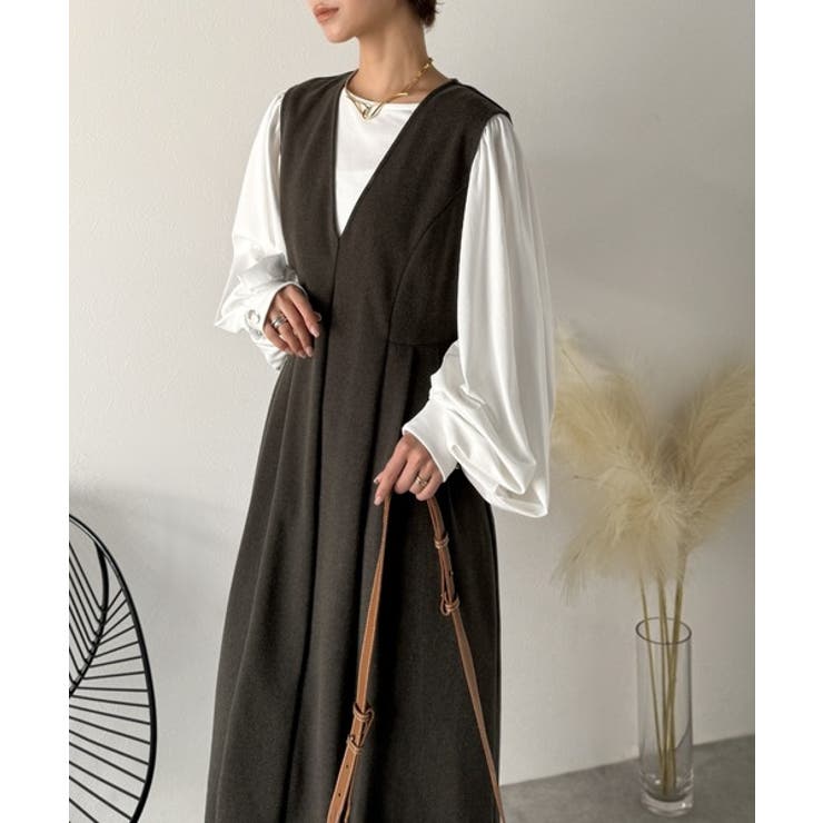 一枚で決まる、凛とした美しさ。Vネックウエストタックワンピース | Classical Elf  | 詳細画像8 