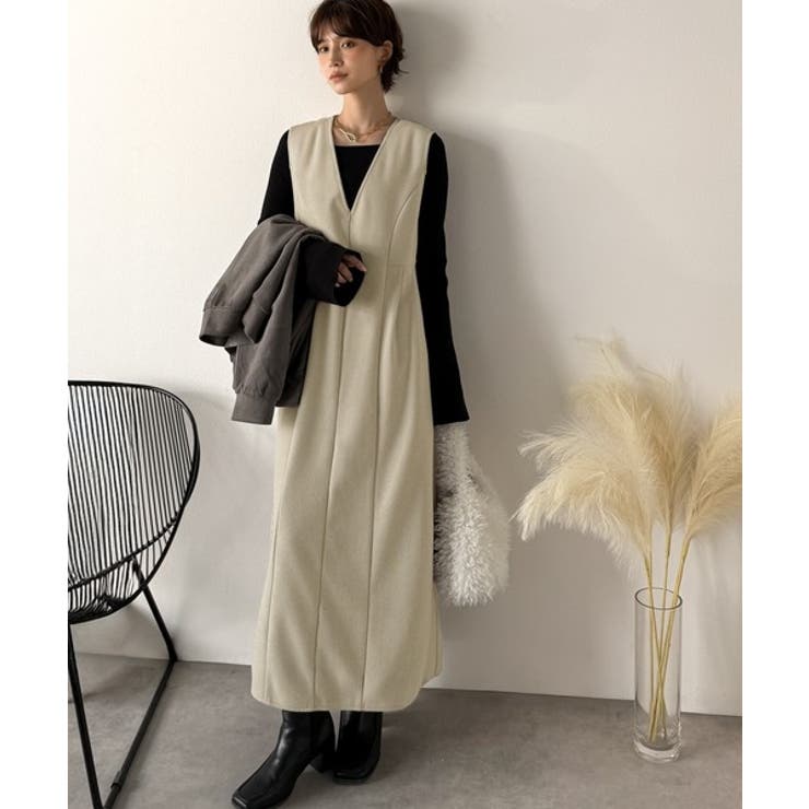 一枚で決まる、凛とした美しさ。Vネックウエストタックワンピース | Classical Elf  | 詳細画像15 