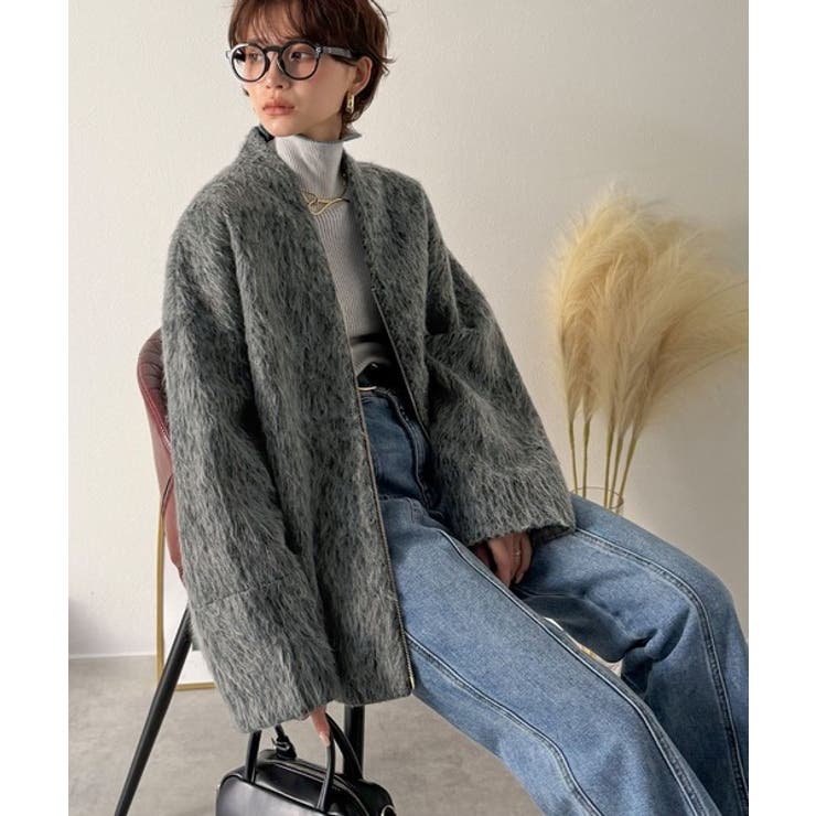 この高級感、思わず手に取りたくなる。シャギーノーカラーコート[品番