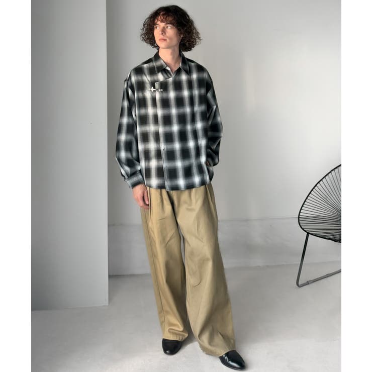 《JaVaジャバコラボ》着方で表情が変わる、無骨さと抜け感の2WAYシャツ。ファ… | Classical Elf Men | 詳細画像7 
