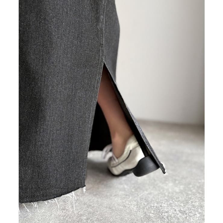 上品見えする大人のデニム。ウエスト異素材切り替え 裾カットオフ デニムスカート | Classical Elf  | 詳細画像21 