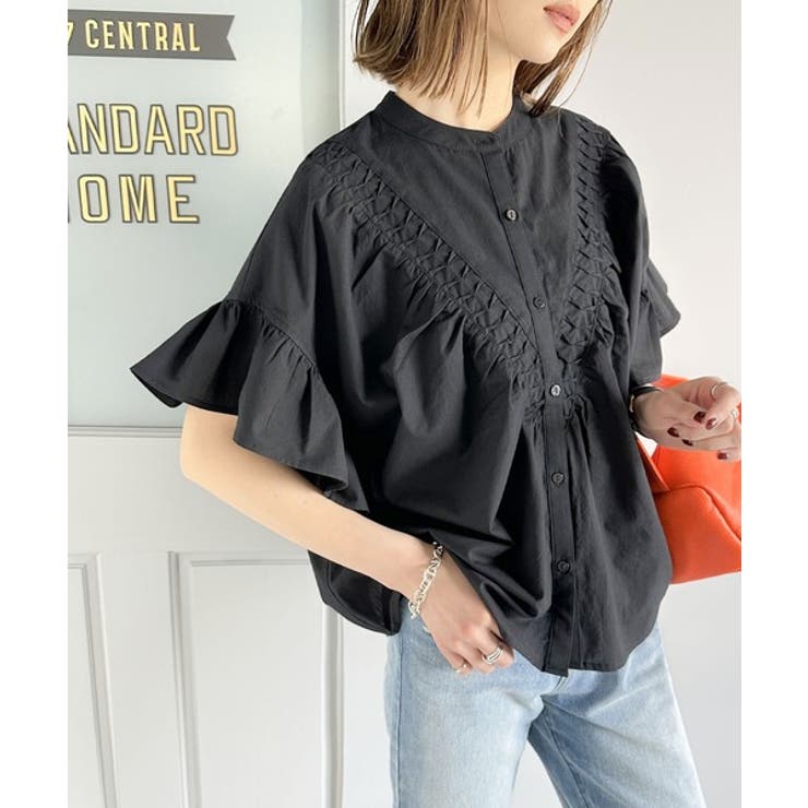 夏の大人フェミニン。綿100% 2wayタックフリル袖ブラウス[品番