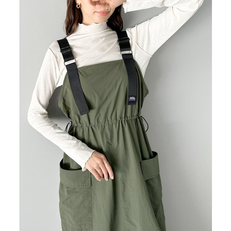 一気にトレンドライクな印象をプラス。肩ベルトナイロンワンピース | Classical Elf  | 詳細画像10 