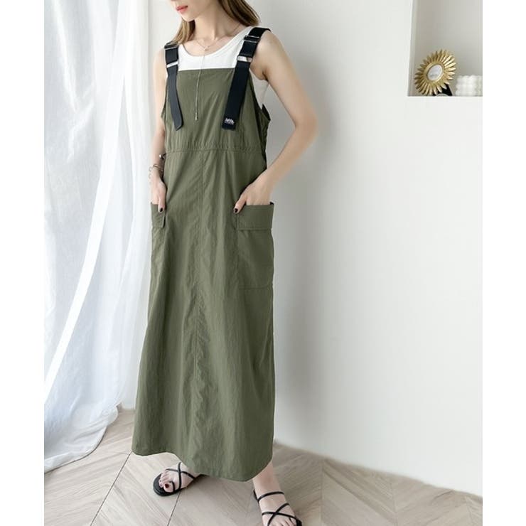 一気にトレンドライクな印象をプラス。肩ベルトナイロンワンピース | Classical Elf  | 詳細画像14 