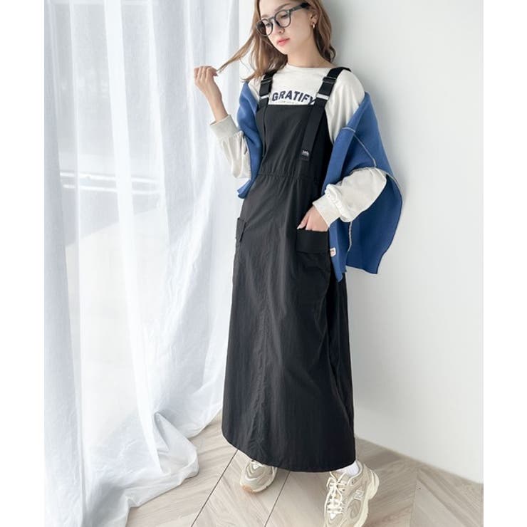 一気にトレンドライクな印象をプラス。肩ベルトナイロンワンピース | Classical Elf  | 詳細画像1 