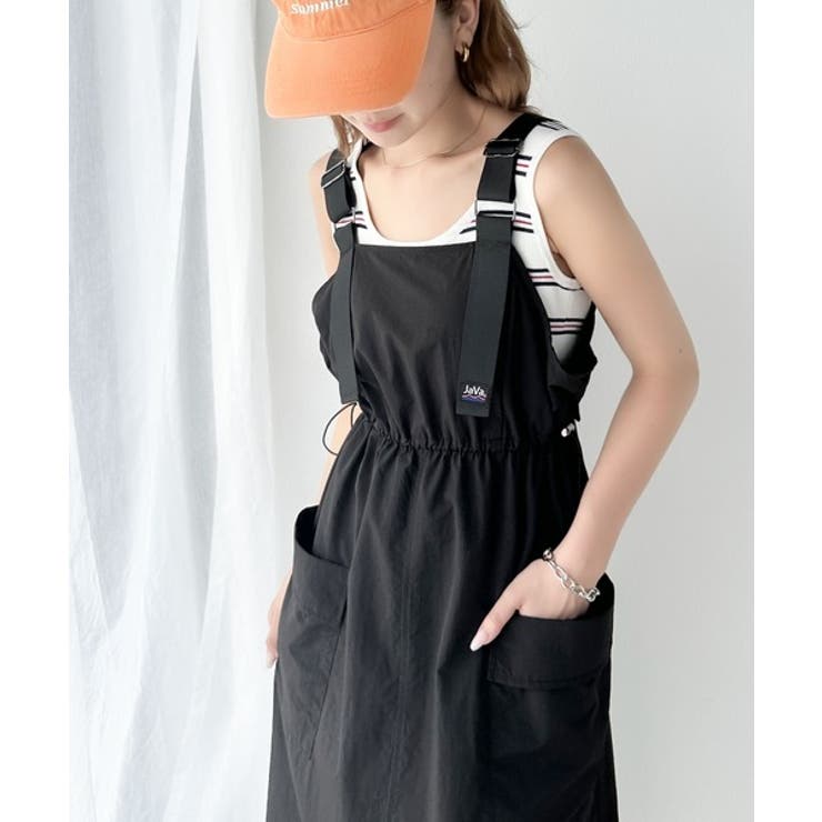 一気にトレンドライクな印象をプラス。肩ベルトナイロンワンピース | Classical Elf  | 詳細画像2 