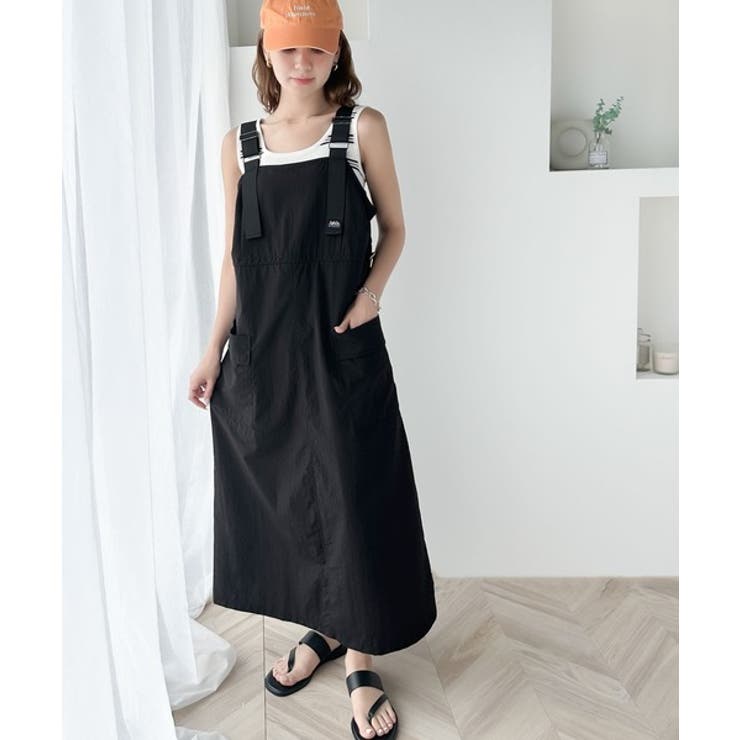 一気にトレンドライクな印象をプラス。肩ベルトナイロンワンピース | Classical Elf  | 詳細画像3 