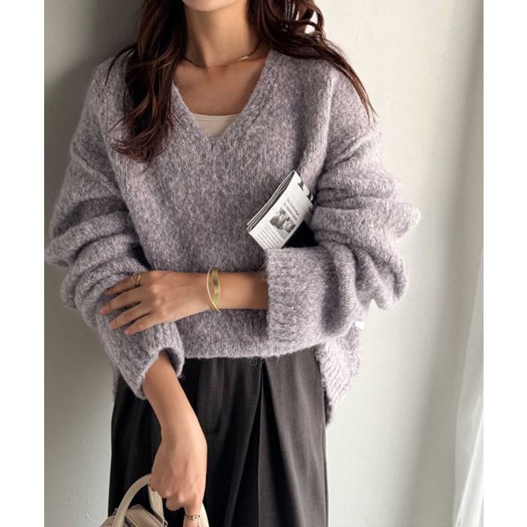 ピンク | 《JaVaジャバコラボ》大人カジュアルならこの1枚。ミックスカラー深Vネックニッ… | Classical Elf 