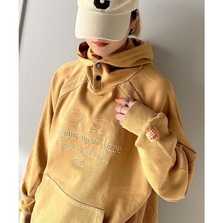 個性が際立つアートな一着！ヴィンテージ風フットボールデザインピグメントパーカー | Classical Elf  | 詳細画像11 