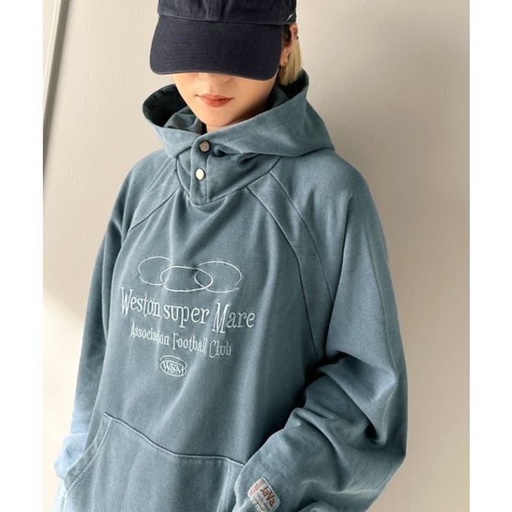 個性が際立つアートな一着！ヴィンテージ風フットボールデザインピグメントパーカー | Classical Elf  | 詳細画像17 